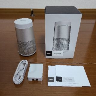 ボーズ(BOSE)のBOSE SOUNDLINK REVOLVE シルバー 中古美品(スピーカー)