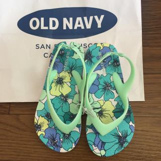 オールドネイビー(Old Navy)の新品oldnavy花柄ビーチサンダル(サンダル)