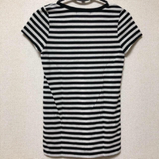 AZUL by moussy(アズールバイマウジー)のAZUL ボーダーTシャツ☆半袖/モノトーン/Vネック/タイト メンズのトップス(Tシャツ/カットソー(半袖/袖なし))の商品写真