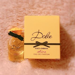 ドルチェアンドガッバーナ(DOLCE&GABBANA)の新品　DOLCE&GABBANA ドルチェ　シャイン　オードパルファム　5ml(香水(女性用))