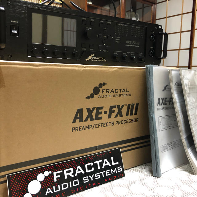 Fractal Audio Systems  Axe-FX III[最終値下げ] 楽器のギター(ギターアンプ)の商品写真