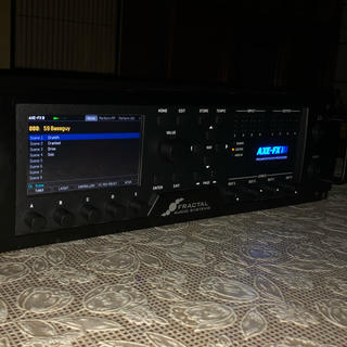 Fractal Audio Systems  Axe-FX III[最終値下げ](ギターアンプ)