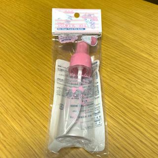 サンリオ(サンリオ)の【新品】マイメロ　スリム型スプレーボトル　50ml(ボトル・ケース・携帯小物)