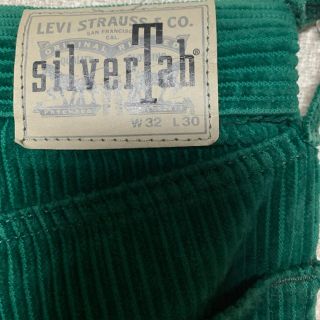 リーバイス(Levi's)のLEVI’S silver tab コーデュロイパンツ　グリーン(その他)