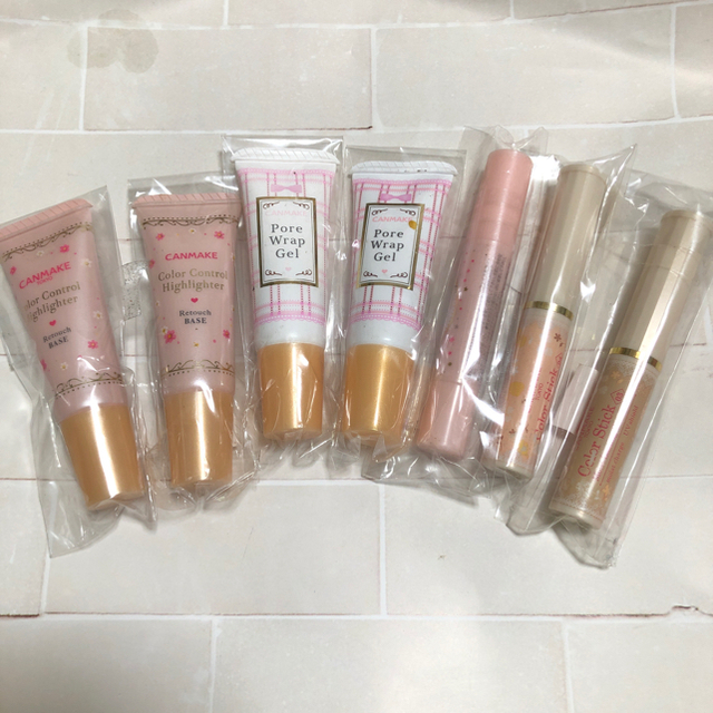 MAYBELLINE(メイベリン)の専用　化粧品セット　 コスメ/美容のベースメイク/化粧品(コンシーラー)の商品写真