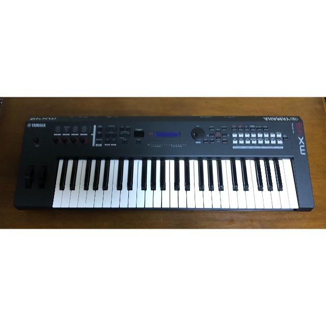 ヤマハ(ヤマハ)の【更に値下げ】YAMAHA シンセサイザー「MX49」  楽器の鍵盤楽器(キーボード/シンセサイザー)の商品写真