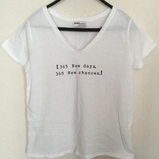 ザラ(ZARA)のVネックTシャツ(Tシャツ(半袖/袖なし))