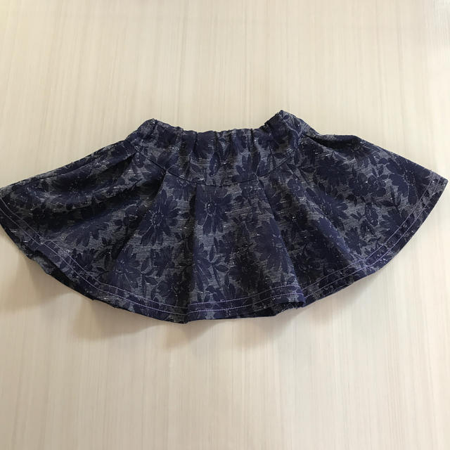 ANNA SUI mini(アナスイミニ)のANNA SUI mini スカート　100  キッズ/ベビー/マタニティのキッズ服女の子用(90cm~)(スカート)の商品写真