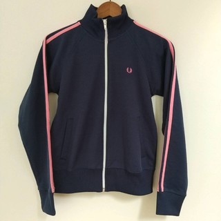 フレッドペリー(FRED PERRY)の美品　FRED PERRY　フレッドペリー　トラックジャケット　ジャージ　ネイビ(トレーナー/スウェット)