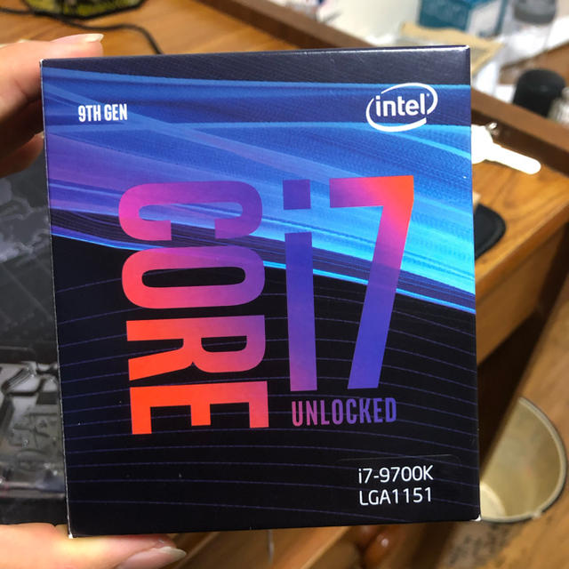 Core i7 9700k360GHz最大クロック