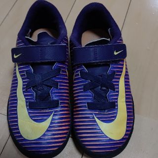 ナイキ(NIKE)のNIKE トレーニングシューズ １９cm(シューズ)