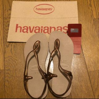 ハワイアナス(havaianas)の【新品】ハワイアナス スリム ルナ 37/38ローズゴールド(ビーチサンダル)