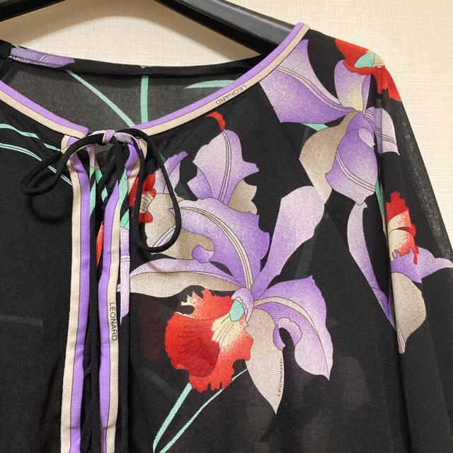 美品 レオナール 気品あるチュニック - チュニック