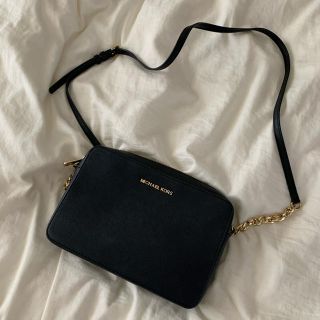 マイケルコース(Michael Kors)の(最終お値下げ！)Michaelkors ブラック　ショルダー(ショルダーバッグ)