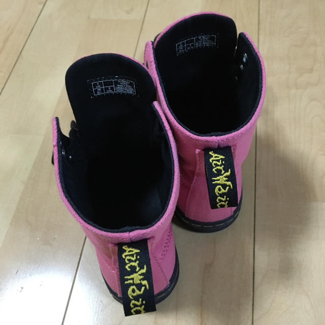 Dr.Martens(ドクターマーチン)のドクターマーチン ピンクスニーカー レディースの靴/シューズ(スニーカー)の商品写真