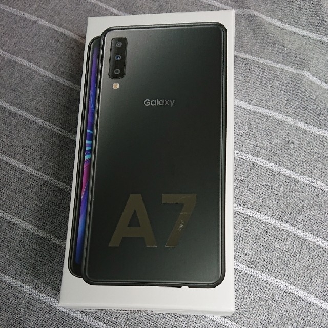Galaxy A7 simフリー スマートフォン本体 ブラック