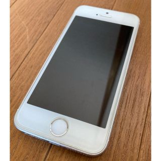 アップル(Apple)のiPhone SE 32GB シルバー SIMフリー 本体(スマートフォン本体)