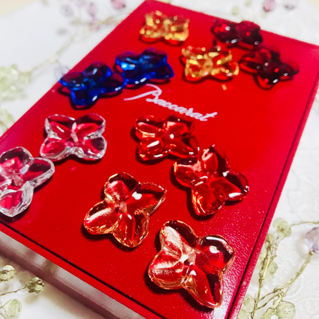 Baccarat - バカラ ピアス オルテンシア サファイア+付け替えチャーム Baccarat - バカラ ピアス オルテンシア サファイア+付け替えチャーム