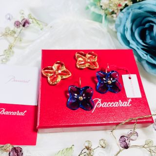 Baccarat - バカラ ピアス オルテンシア サファイア+付け替えチャーム Baccarat - バカラ ピアス オルテンシア サファイア+付け替えチャーム