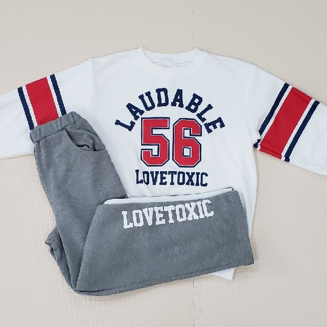 lovetoxic(ラブトキシック)のラブトキシック　白パジャマ　140　新品 キッズ/ベビー/マタニティのキッズ服女の子用(90cm~)(パジャマ)の商品写真