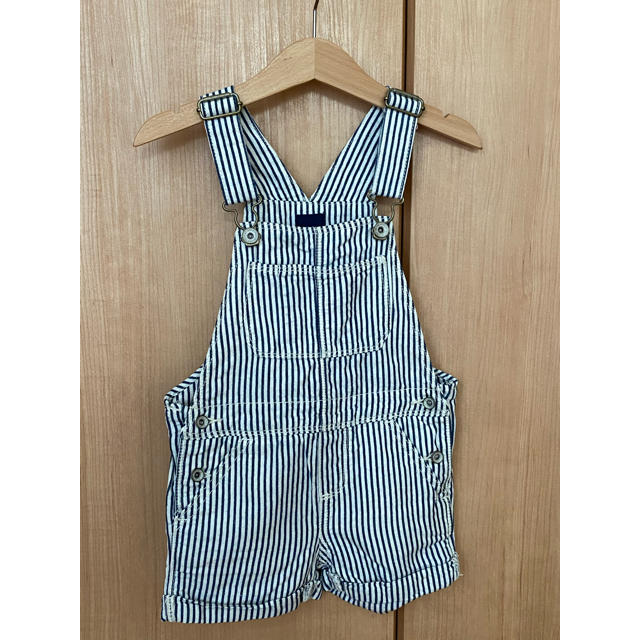 GAP Kids(ギャップキッズ)のGap kids  サロペット　ストライプ　４歳　105サイズくらい キッズ/ベビー/マタニティのキッズ服女の子用(90cm~)(パンツ/スパッツ)の商品写真