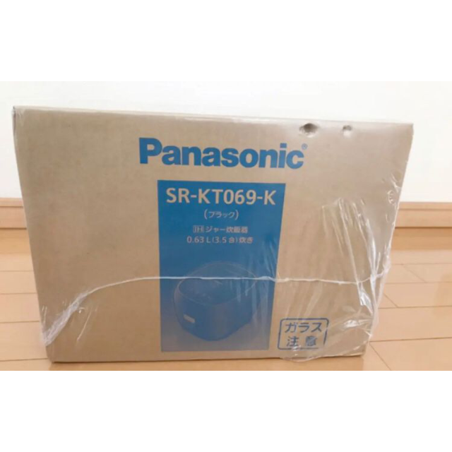 Panasonic(パナソニック)の新品未使用パナソニック　SR-KT069 スマホ/家電/カメラの調理家電(炊飯器)の商品写真