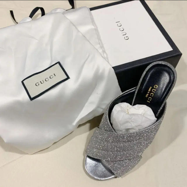 超美品】GUCCI グッチ シルバーラメレザーサンダル ciaociaoibiza.com