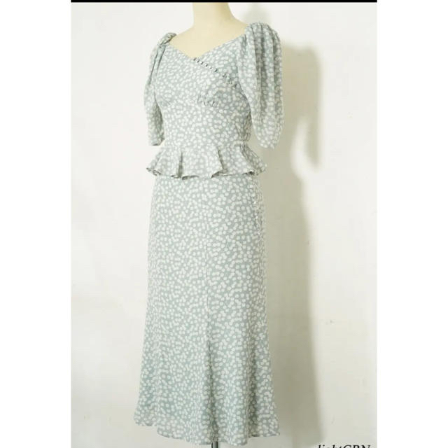 *新品* Her lip to Cherry Pattern Two Piece