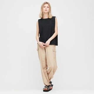 ユニクロ(UNIQLO)のユニクロ クレープジャージーT（ノースリーブ）BLACK サイズM(カットソー(半袖/袖なし))