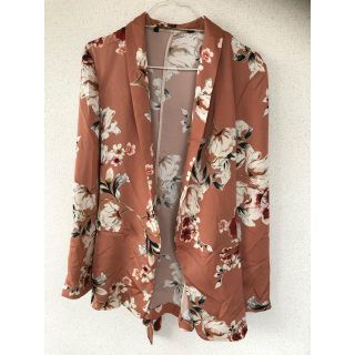 ザラ(ZARA)のZARA BASIC ジャケット　花柄(テーラードジャケット)