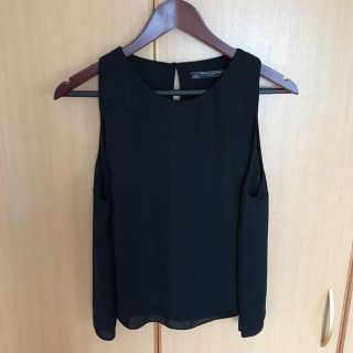 ザラ(ZARA)のトップス(カットソー(半袖/袖なし))