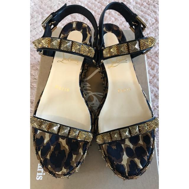 価格は安く Christian Louboutin - クリスチャン ルブタン サンダル