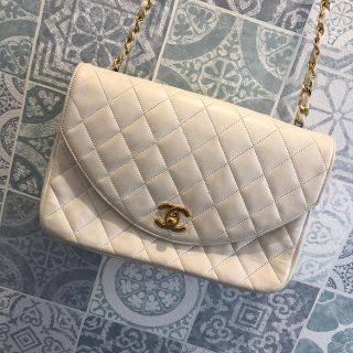 シャネル(CHANEL)の専用CHANELマトラッセラウンドフラップヴィンテージ シャネル  バッグ　本物(ショルダーバッグ)