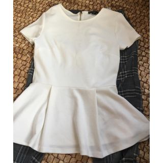 ザラ(ZARA)の新品forever21白カットソー&ZARA チェックパンツ(シャツ/ブラウス(半袖/袖なし))