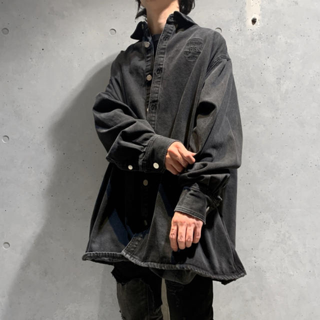 RAF SIMONS(ラフシモンズ)のRAFSIMONS ビックデニムシャツ メンズのジャケット/アウター(Gジャン/デニムジャケット)の商品写真