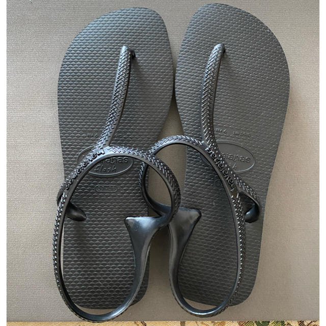 havaianas(ハワイアナス)のhavaianas FLASH URBAN Black 37-38 レディースの靴/シューズ(ビーチサンダル)の商品写真