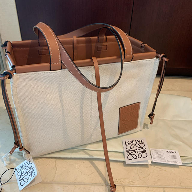 激安価格の LOEWE - ミナミ様専用 ♥︎美品♥︎loewe トートバッグ