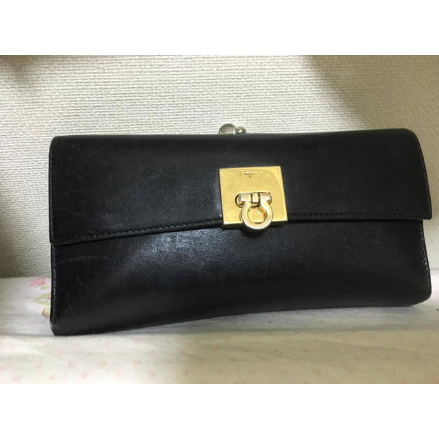 Ferragamo(フェラガモ)のフェラガモ長財布 レディースのファッション小物(財布)の商品写真