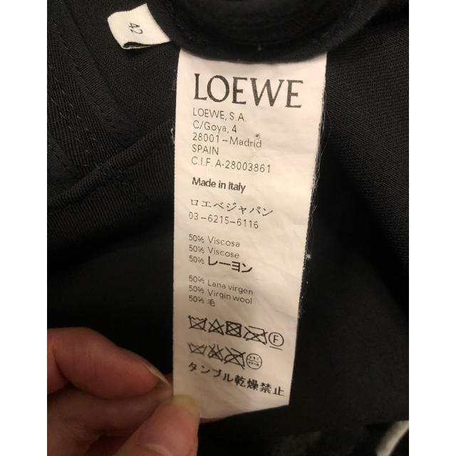 LOEWE(ロエベ)のLOEWE ロエベ　ノーカラー　ブラウス レディースのトップス(シャツ/ブラウス(長袖/七分))の商品写真