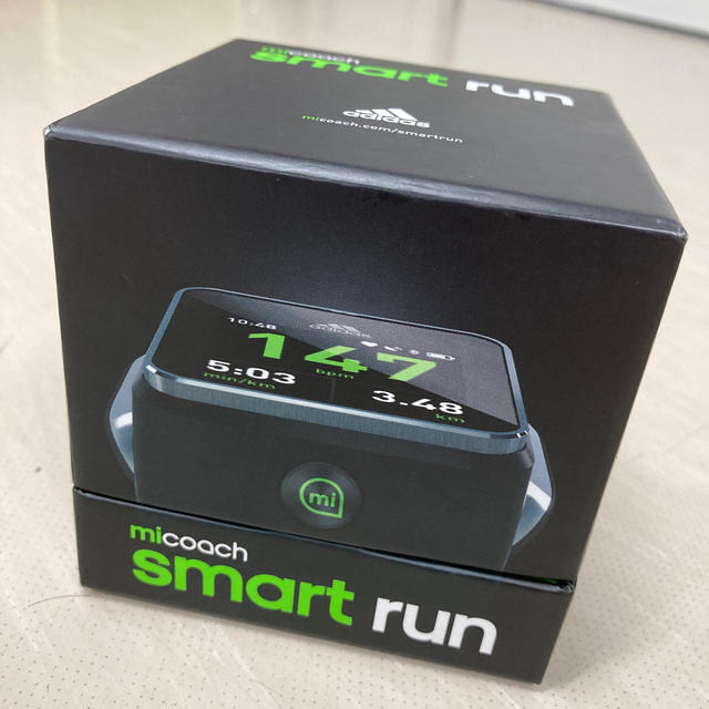 adidas アディダス　smart run