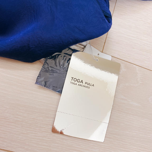 TOGA(トーガ)の専用★TOGA PULLA人気チャイナインナーシャツ★新品未使用タグ付き レディースのトップス(シャツ/ブラウス(長袖/七分))の商品写真