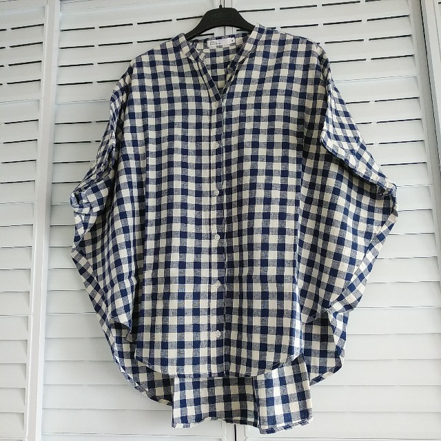 【値下げました】リネン混ドルマン袖　スタンドカラーシャツ レディースのトップス(シャツ/ブラウス(半袖/袖なし))の商品写真