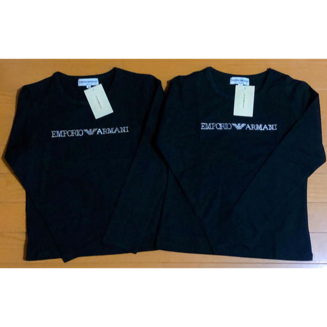 Emporio Armani(エンポリオアルマーニ)の新品☆送料無料☆エンポリオアルマーニレディース長袖Ｔシャツ☆タグ付き☆2枚セット レディースのトップス(Tシャツ(長袖/七分))の商品写真