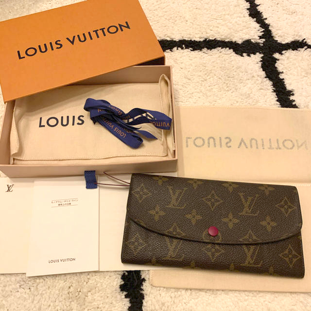 LOUIS VUITTON / ポルトフォイユ　エミリー