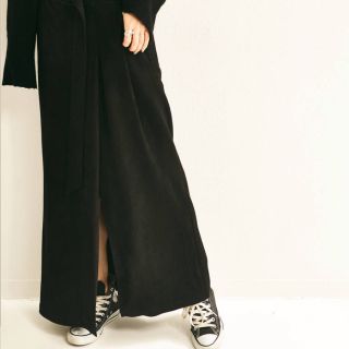 スライ(SLY)のANT  SUEDE TUCKED SKIRT / スウェードタックスカート(ロングスカート)