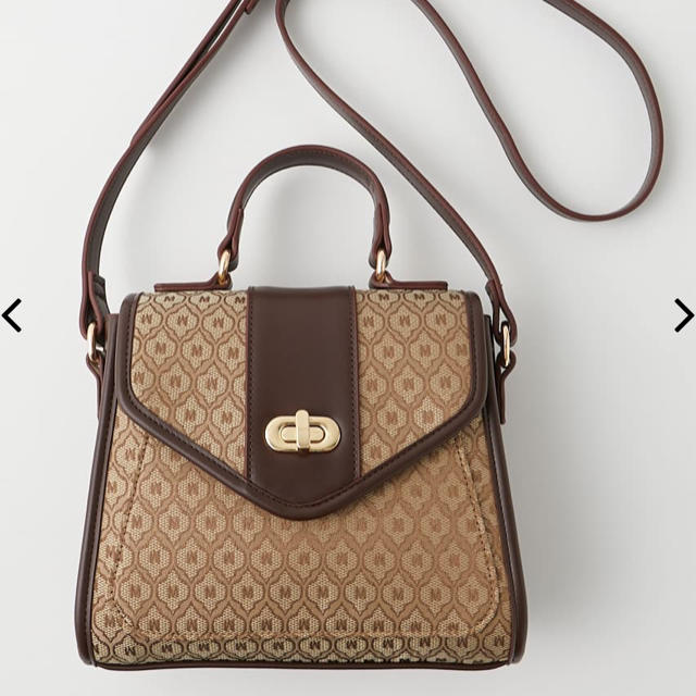 moussy - 即完売!MOUSSY新作MONOGRAM MINI SHOULDERバッグBEGの moussy - 即完売!MOUSSY新作MONOGRAM MINI SHOULDERバッグBEGの
