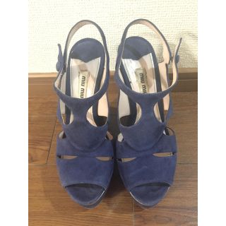 ミュウミュウ(miumiu)のsophiaさま専用(サンダル)