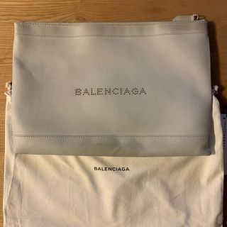 バレンシアガ(Balenciaga)のバレンシアガ　パンチング　クラッチバッグ　正規品　ショルダー　リュック レア(セカンドバッグ/クラッチバッグ)