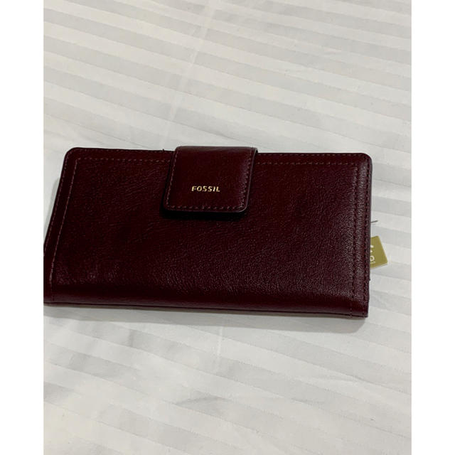 FOSSIL(フォッシル)のかかきさま様専用　FOSSIL 長財布　牛革 紫色 レディースのファッション小物(財布)の商品写真