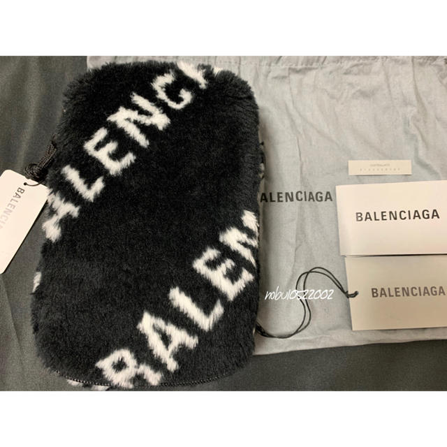 Balenciaga(バレンシアガ)の新品【 BALENCIAGA 】 エクスプローラー ショルダーバッグ ロゴ メンズのバッグ(ショルダーバッグ)の商品写真